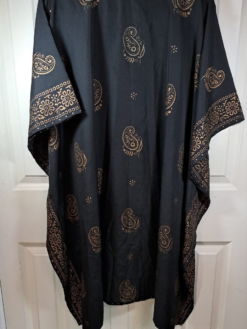 Step n' Style Black Kaftan with Gold Paisley Print - Picture 7 of 9